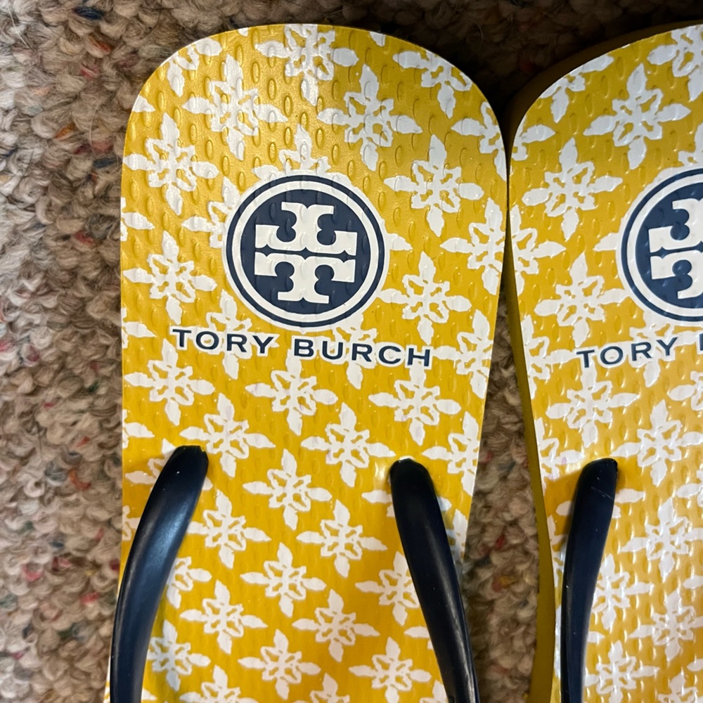 🆕 Tory Burch Azaleh Flip Flops - Picture 6 of 9